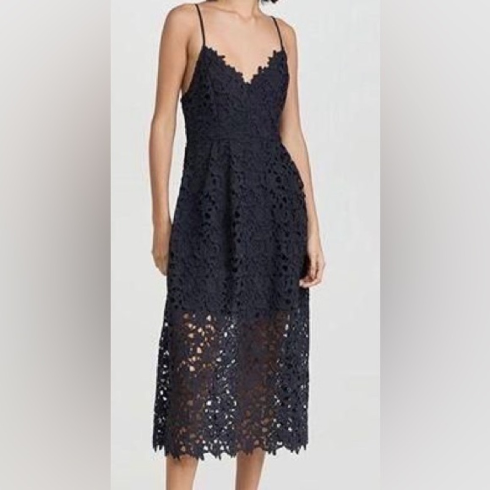 ASTR the label size small navy lace dress EUC
